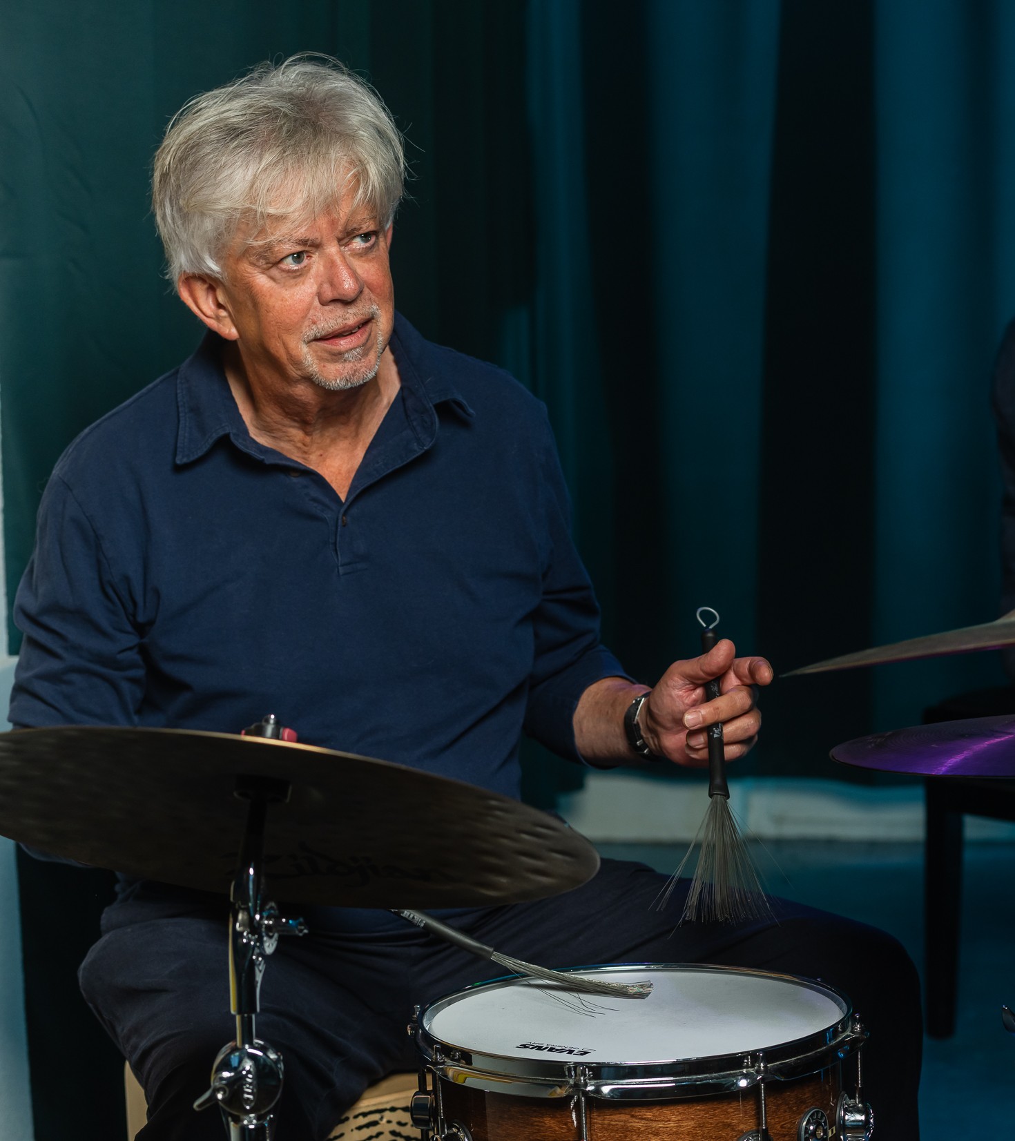 Kees achter het drumstel